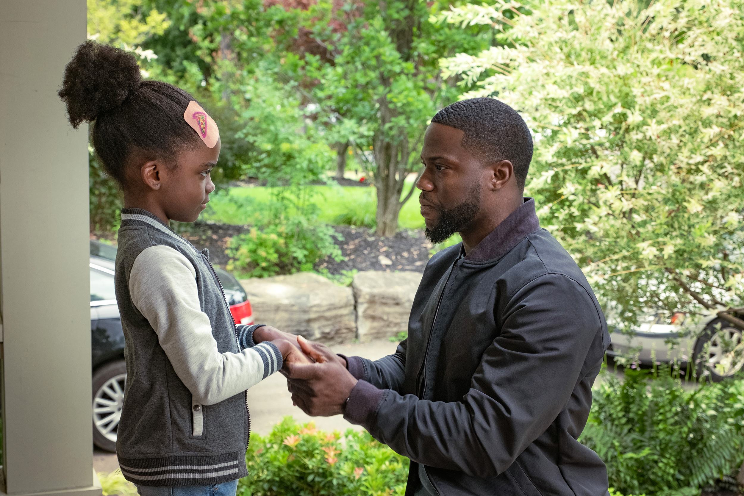 210616-kevin-hart-melody-hurd-fatherhood-ac-547p.jpg