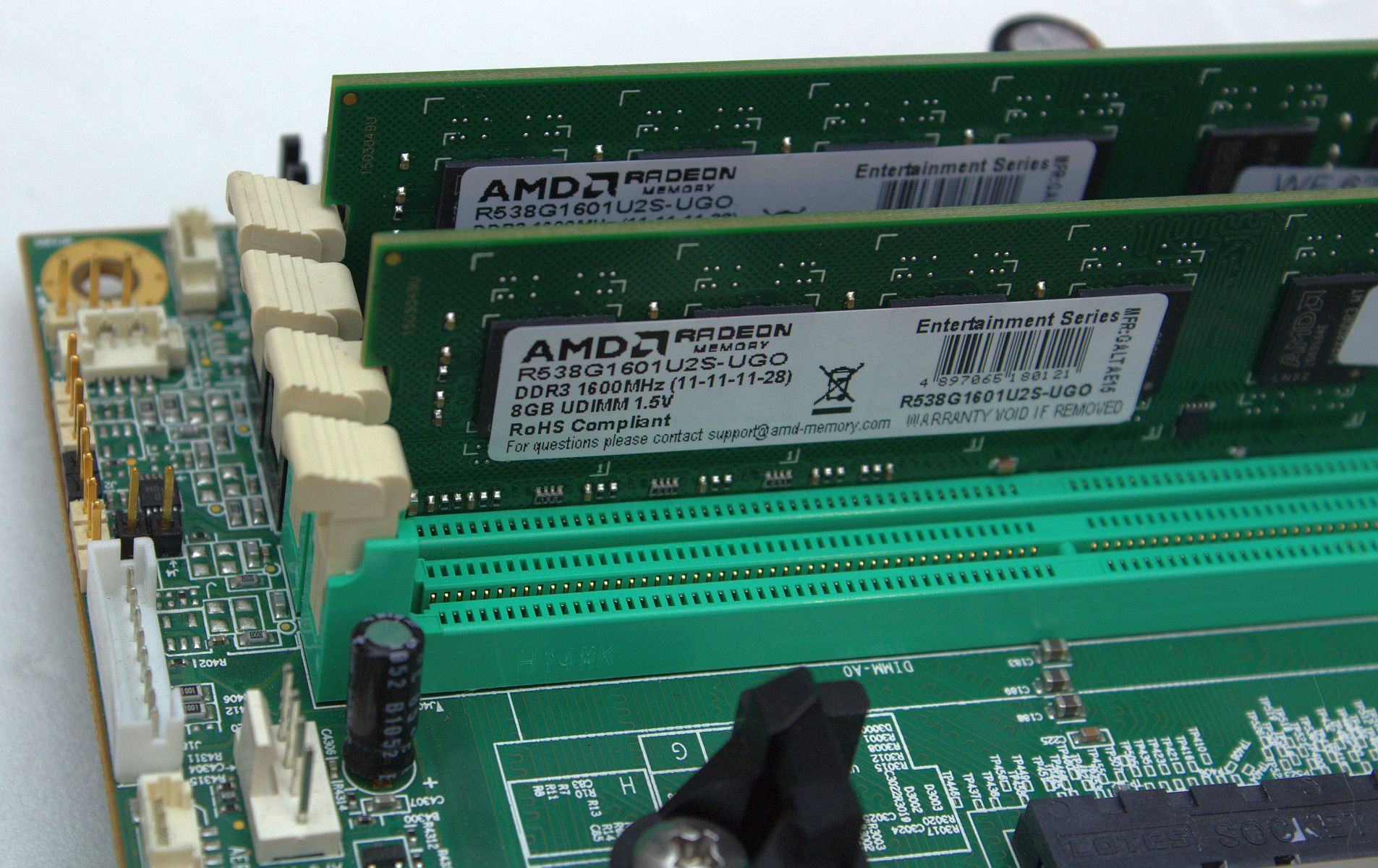 AMD_DDR3_7212.jpg