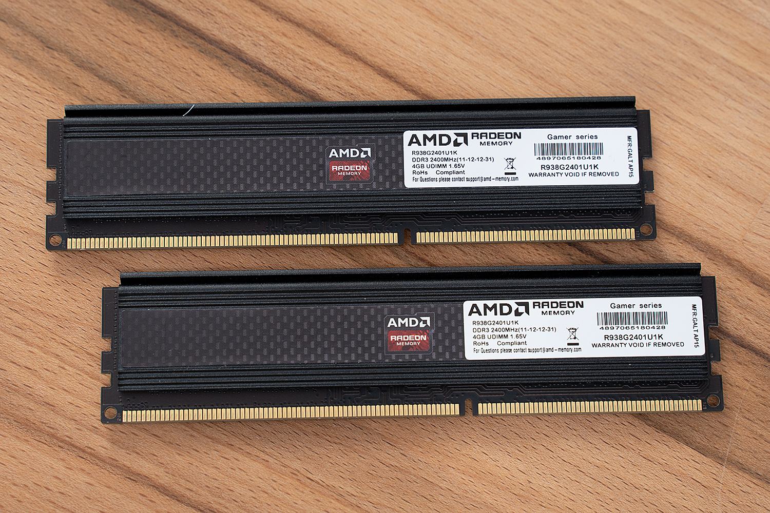 amd_r9_ddr_ram_2400cl12_hinten.jpg