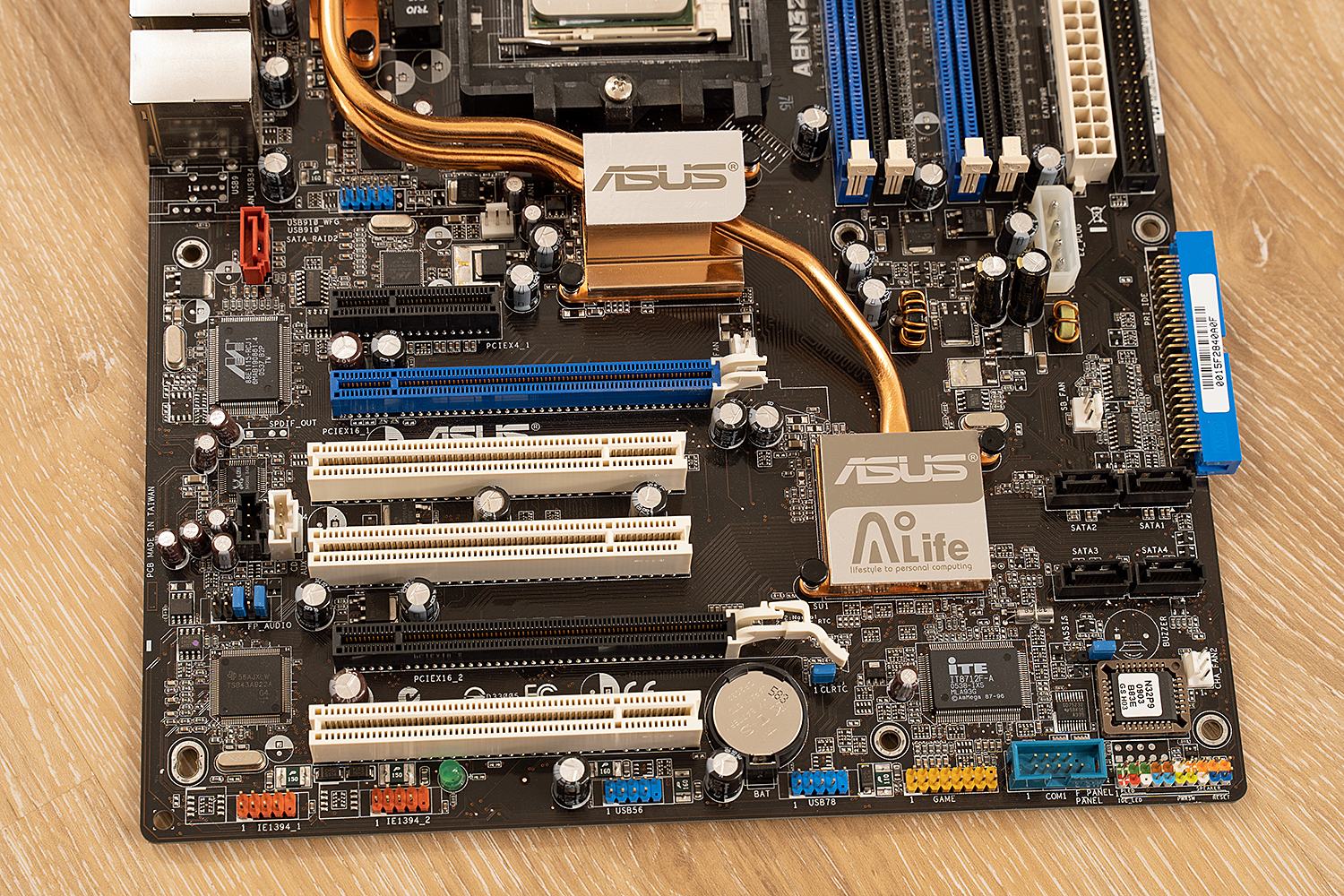 Asus A8N32-SLI_3.jpg