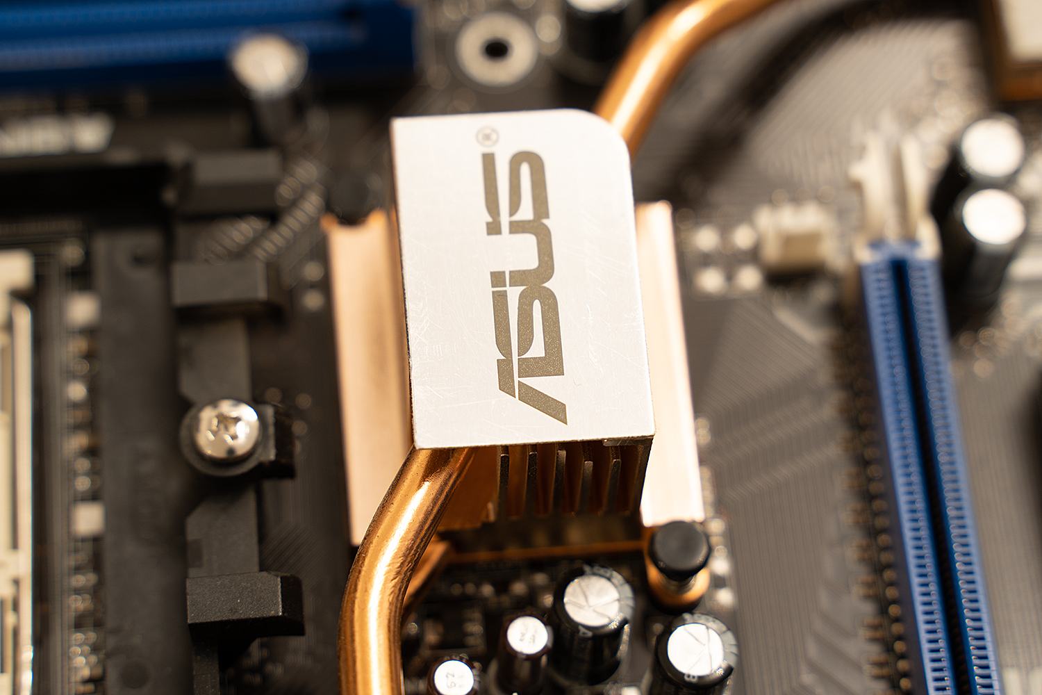 Asus A8N32-SLI_5.jpg