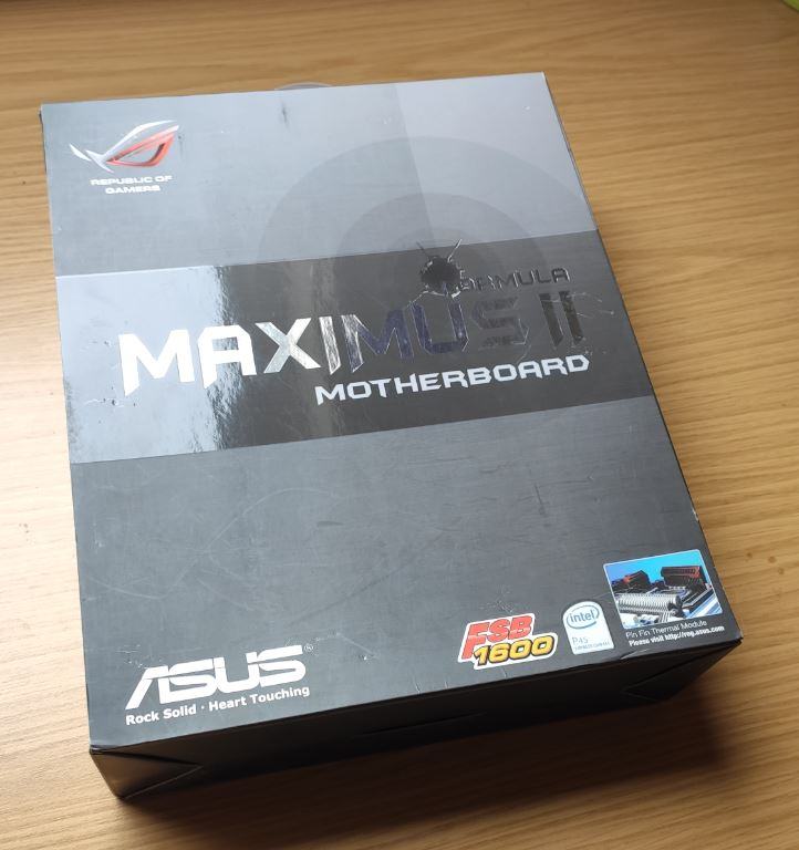 Asus Maximus 2 Formula_OVP.JPG