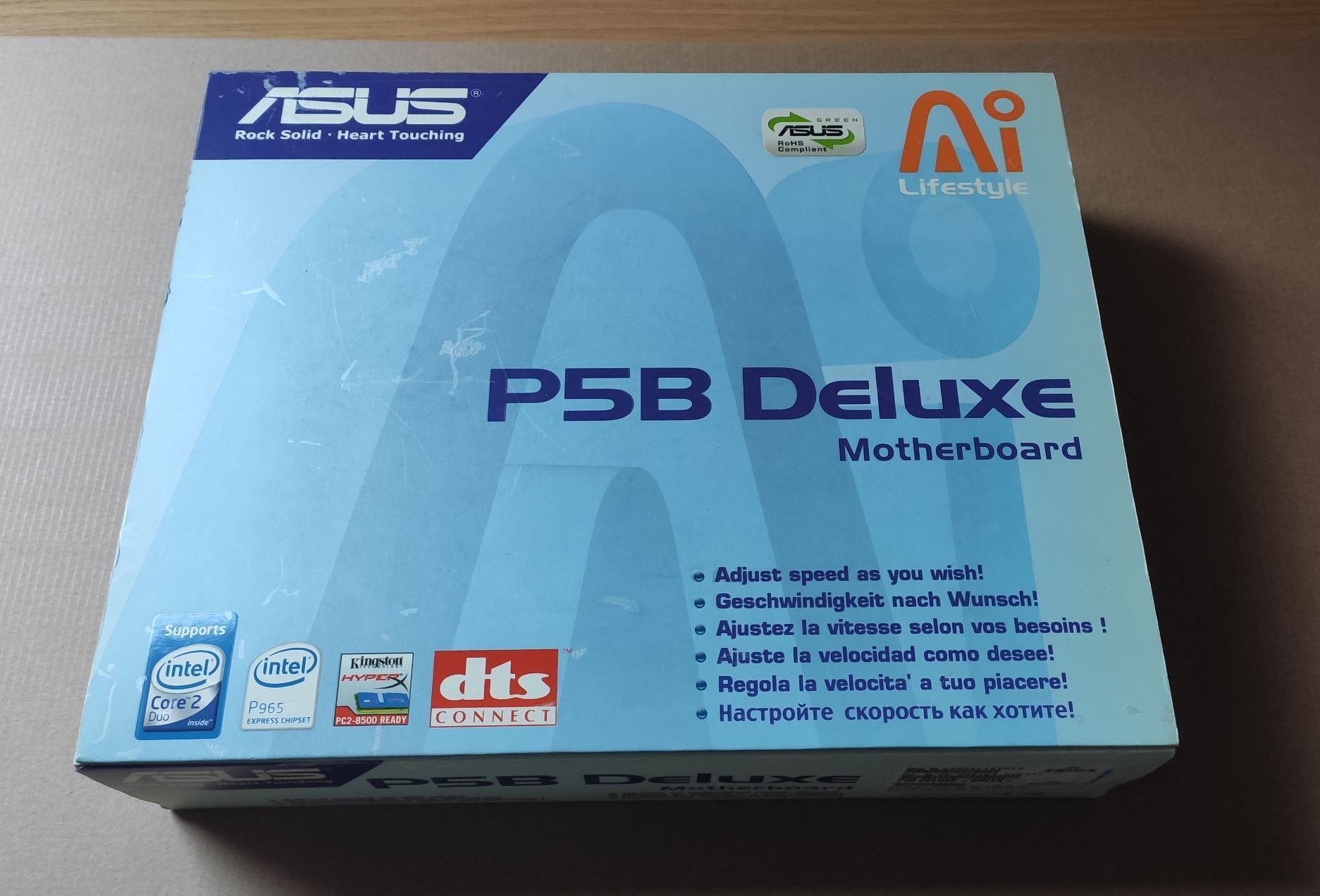 Asus P5B Deluxe OVP.JPG