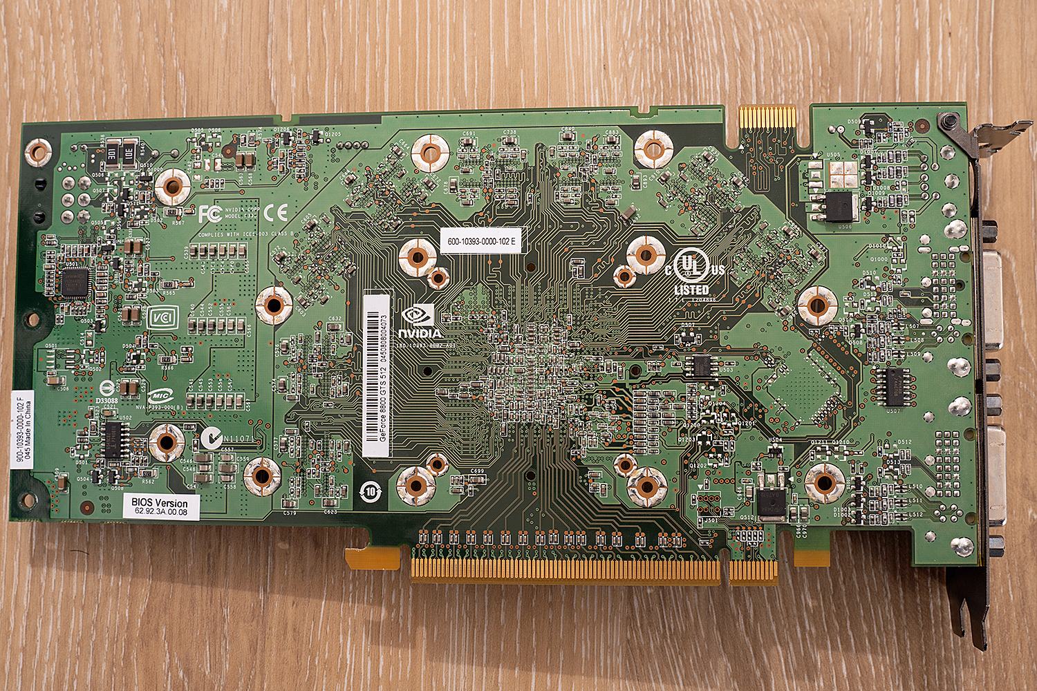 asus_8800gts512_2.jpg