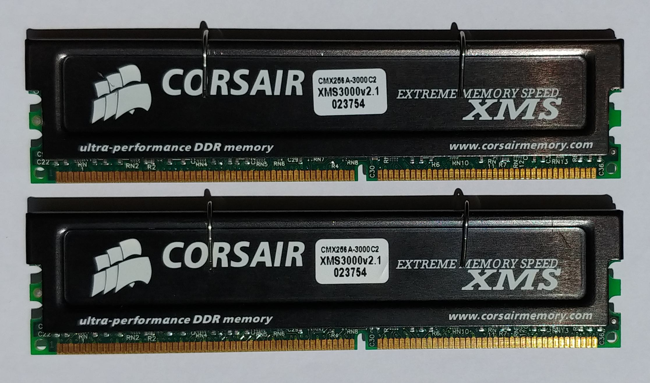 Corsair_XMS_3000C2.jpg