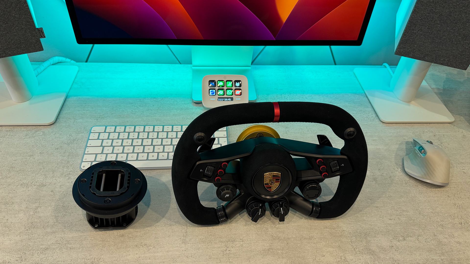 Fanatec Porsche Rim.jpg