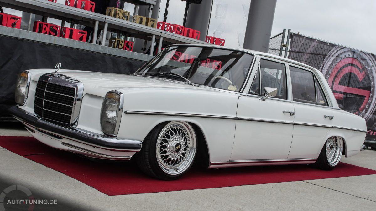 mercedes-benz-w115-1-von-28-4.jpg