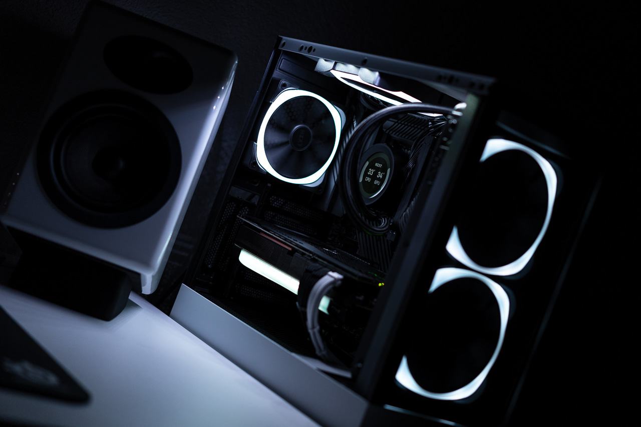 NZXT H510 Elite LuKu web-3.jpg