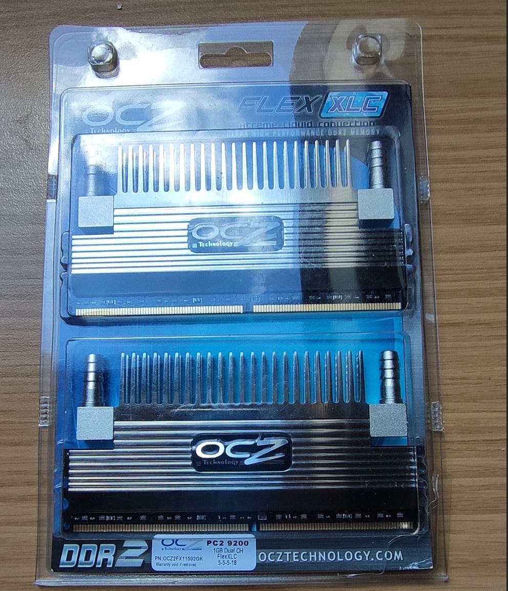 OCZ Flex XLC DDR2 1150.JPG