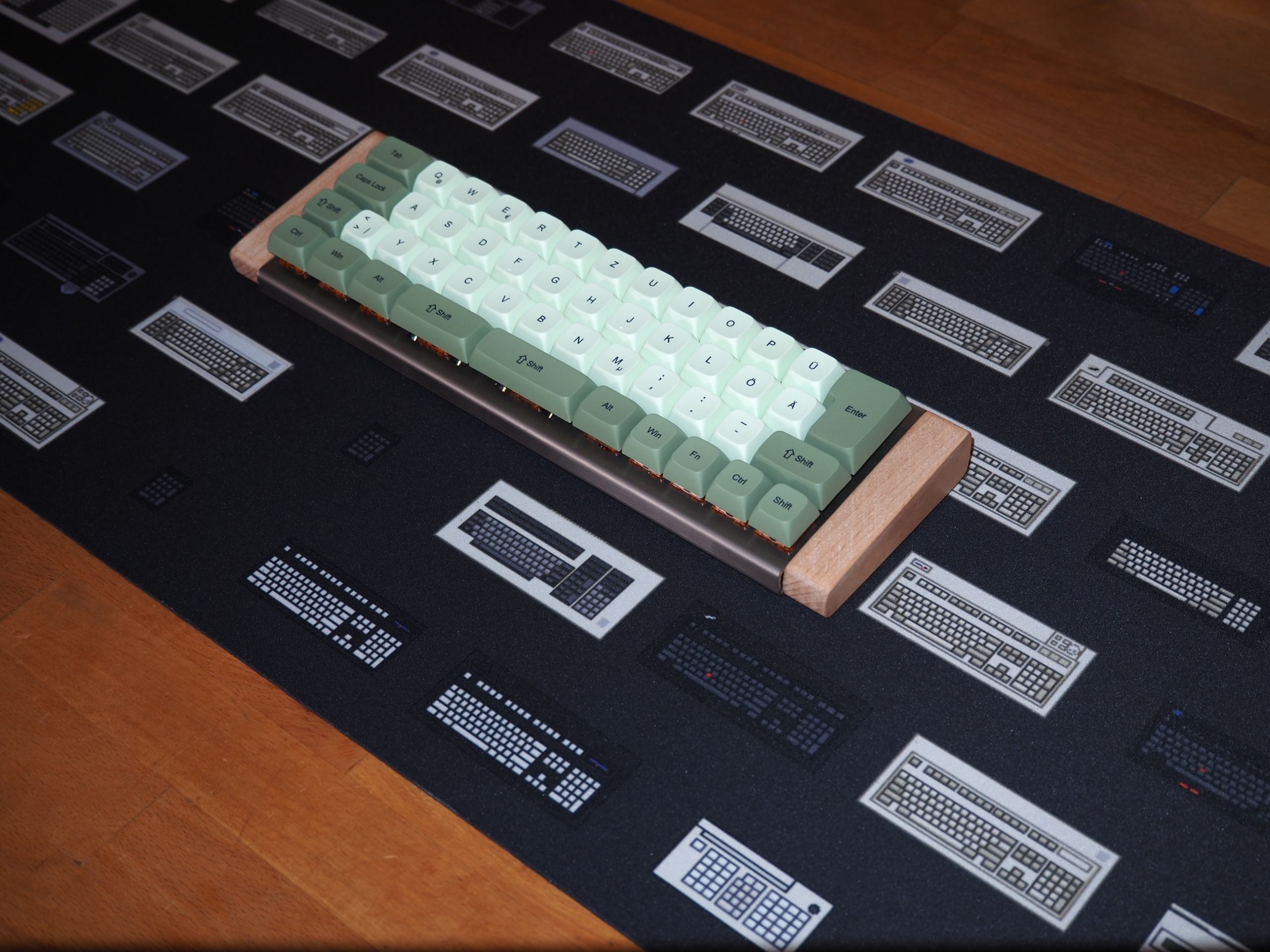 pixel art deskmat (2).JPG