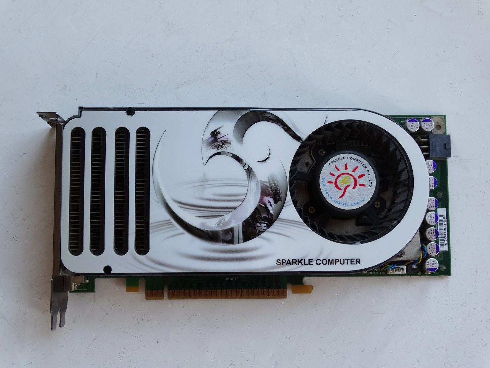 Sparkle Geforce 8800 GTS 640 MB Karte 1 (1).JPG