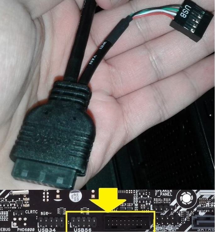 USB 3.0 Hub Stecker.jpg