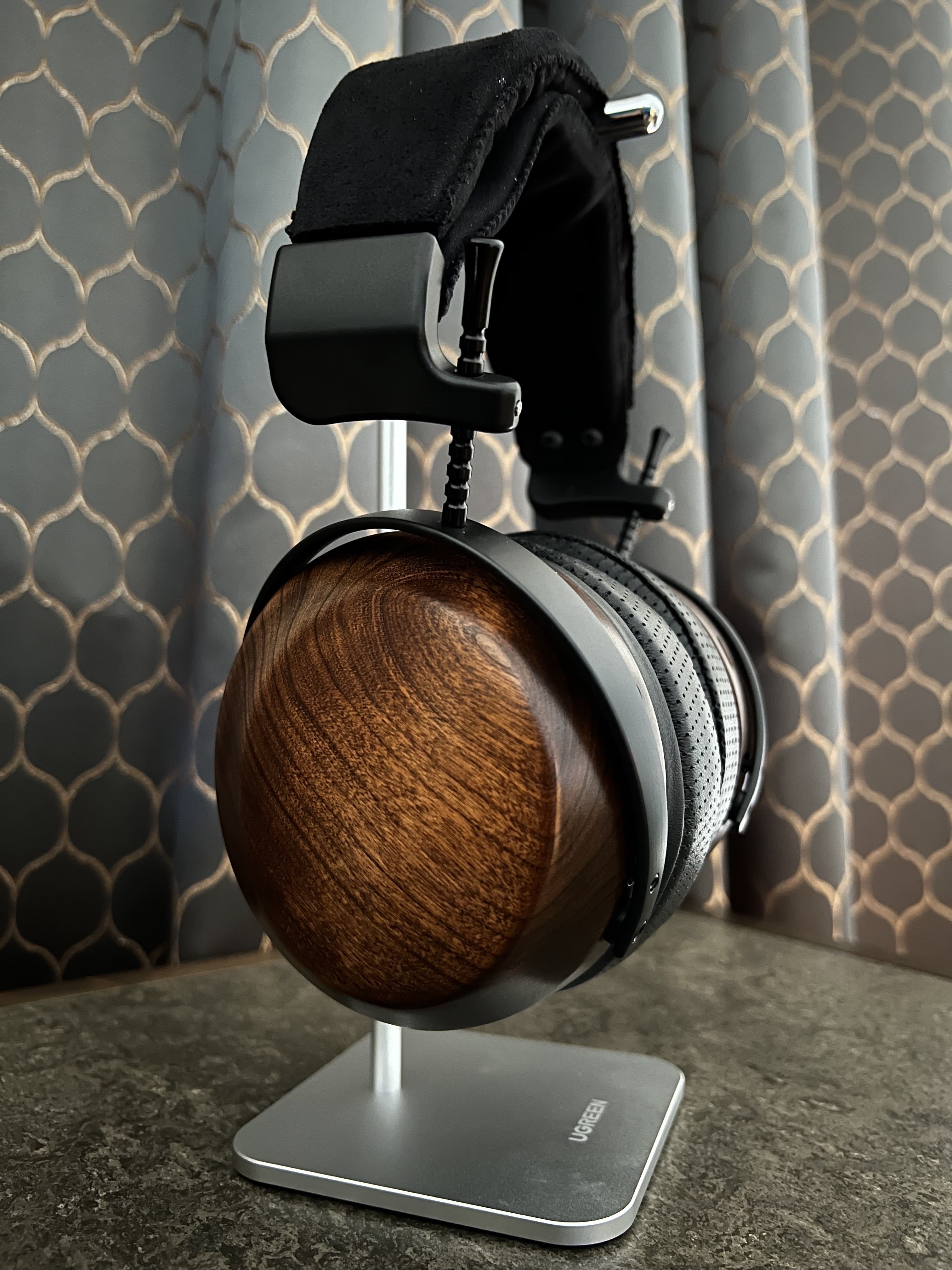 ZMF AC Aged Cherry all Black.jpeg