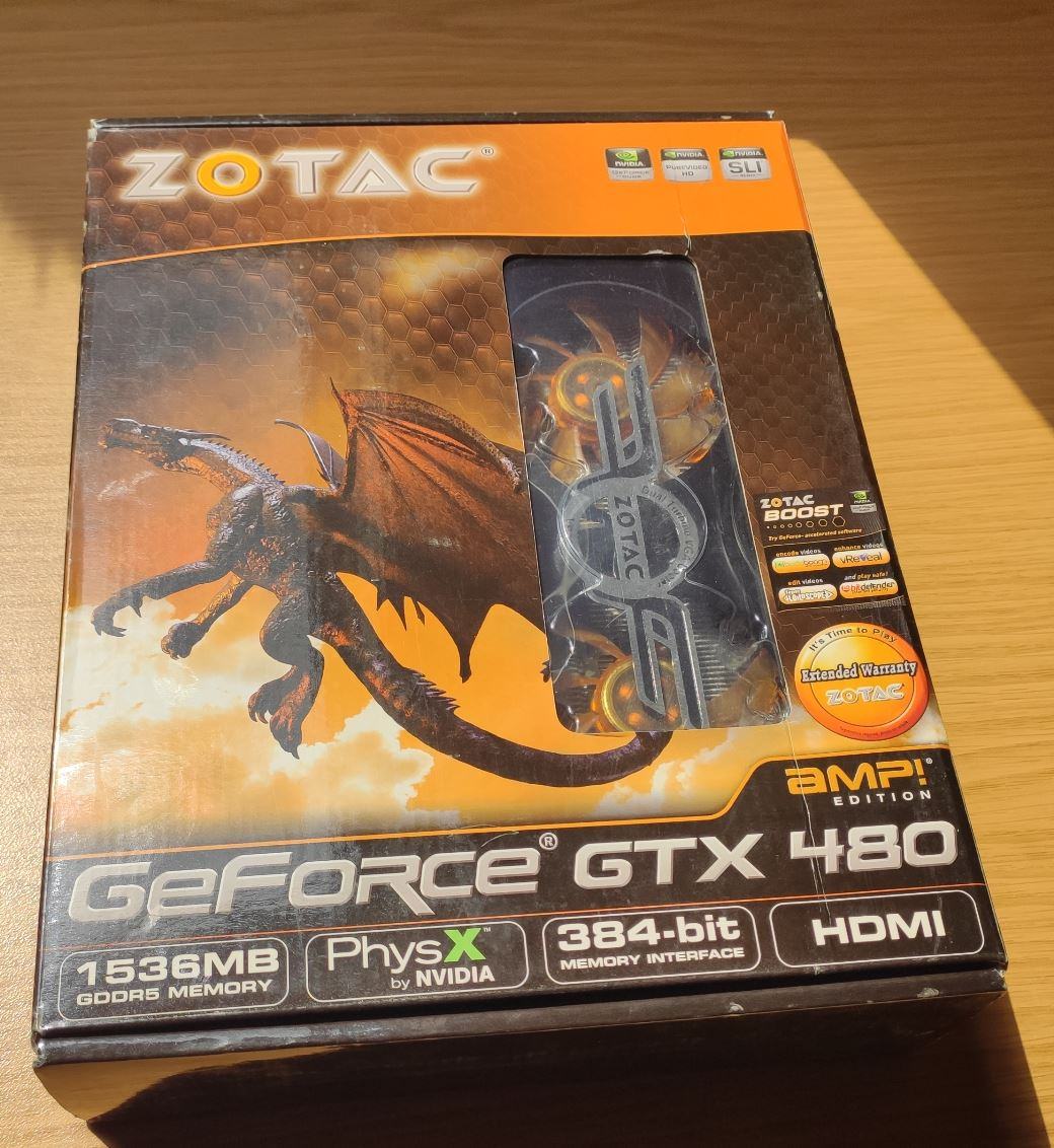 Zotac GTX 480 AMP OVP.JPG