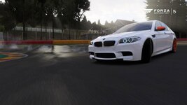 BMW M5 1.jpg