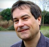 david_braben_mid.jpg