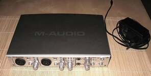 800px-M-Audio_Firewire_410_top.JPG