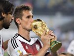 klose_pokal-1405368324_zoom38_crop_800x600_800x600+255+51.jpg