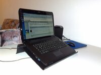 laptop-halter1.jpg