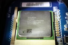 Celeron 2Ghz (7).JPG