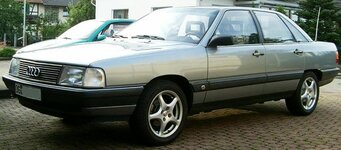 audi100typ44_klein.jpg