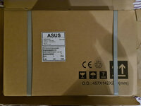 006 - Ein Paket von Asus.jpg