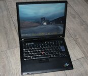 ThinkPad R60e 03.jpg