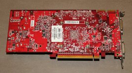 Club 3D Radeon HD 4850 Overclocked Edition 512MB (2).JPG