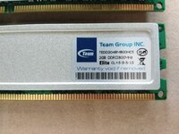 TeamGroup-DDR2-800-1.jpg