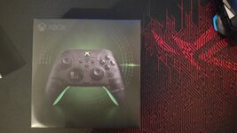 Xbox Wireless Controller – 20th Anniversary Special Edition.jpg