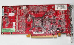 MSi ATI Radeon X1950XT (PCIe) (2).JPG