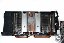 xfx-6850-black-edition_heatsink.jpg