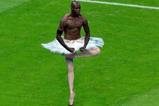 1-balotelli-meme-ballerina-jpg_143304.jpg