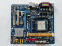 Gigabyte GA-M61PME-S2P REV. 1.0 Board 1 (1).jpg