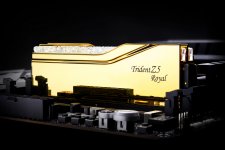 04-trident-z5-royal-ddr5-gold-mb.jpg