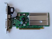 Club3D Geforce 7200 GS 256 MB Karte 1 (1).JPG