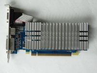 Club3D Geforce 9400 GT 512 MB Karte 2 (1).JPG