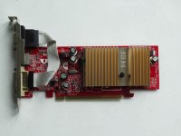 MSI Geforce 7100 GS 128 MB Karte 1 (1).JPG