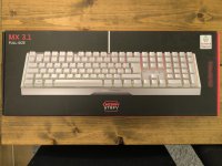 CHERRY XTRFY MX 3.1 vorne.jpg