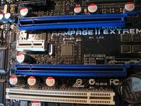 asus_rampage_ii_ts_02.jpg