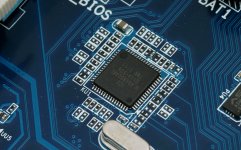AMD A85X-D3H (ICS 9LRS4850AKL) [2].jpg