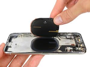 iPhone X im Teardown bei iFixit