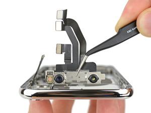 iPhone X im Teardown bei iFixit