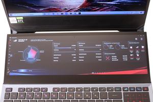 ASUS ROG Zephyrus Duo 15 GX550L im Test