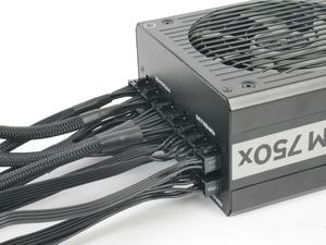 Corsair RM750x (2018)