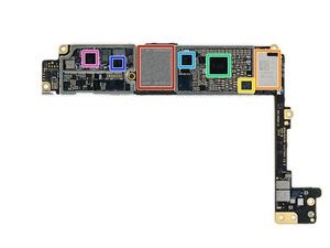 Apple iPhone 7 Plus Teardown by iFixit.