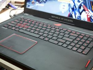 ASUS ROG Strix GL702ZC auf der IFA 2017