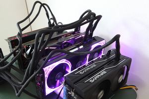 Großes Mining-Rig mit Optimierung