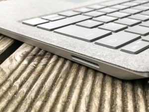 Microsoft Surface Laptop