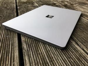 Microsoft Surface Laptop